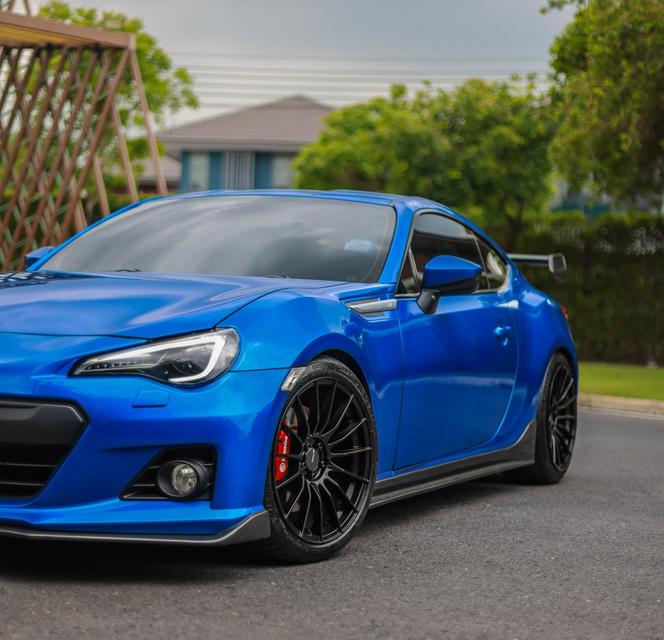 SUBARU BRZ 11