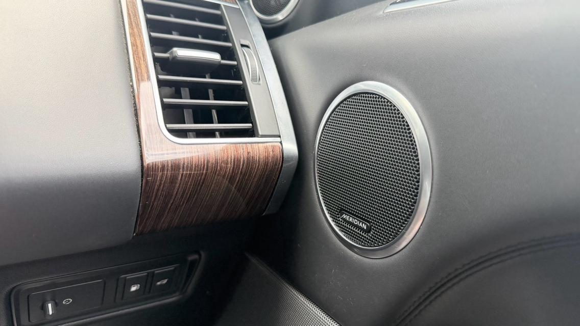 (แจ้งรหัสรถ KPV3284)🔥 2022 LAND ROVER RANGE ROVER SPORT P400e 2.0L HSE (Plug-in Hybrid) รูปที่ 8