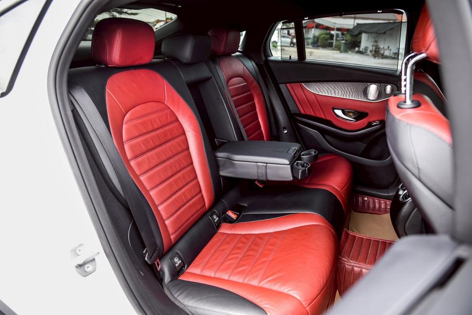 รหัสรถ CBL6117 Mercedes-Benz GLC250 4Matic Coupe 2.0 AMG AT 2019 10