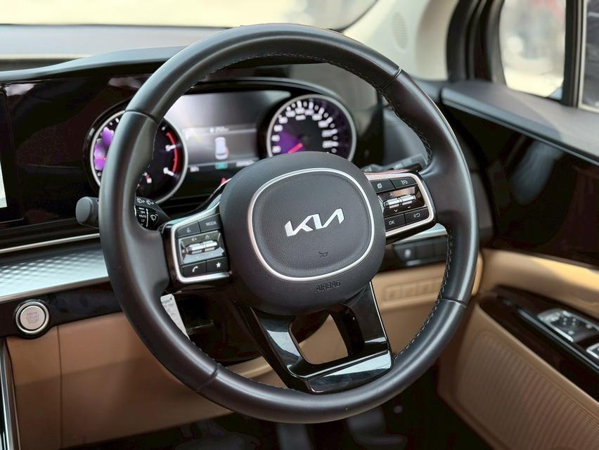 ปี 2022 KIA GRAND CARNIVAL, 2.2 EXโฉม ปี21-ปัจจุบัน สีดำ เครื่องยนต์ดีเซล รูปที่ 5