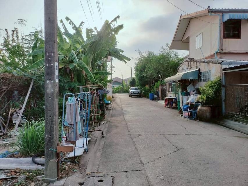 ขายที่ดิน 48 ตารางวา ติดถนนสาธารณะ2ด้าน+แปลงมุม สุวินทวงศ์13 แยก6 4