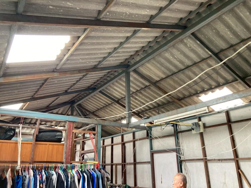 บ้านพร้อมที่ดิน  142 ตรว รินน้ำ 11