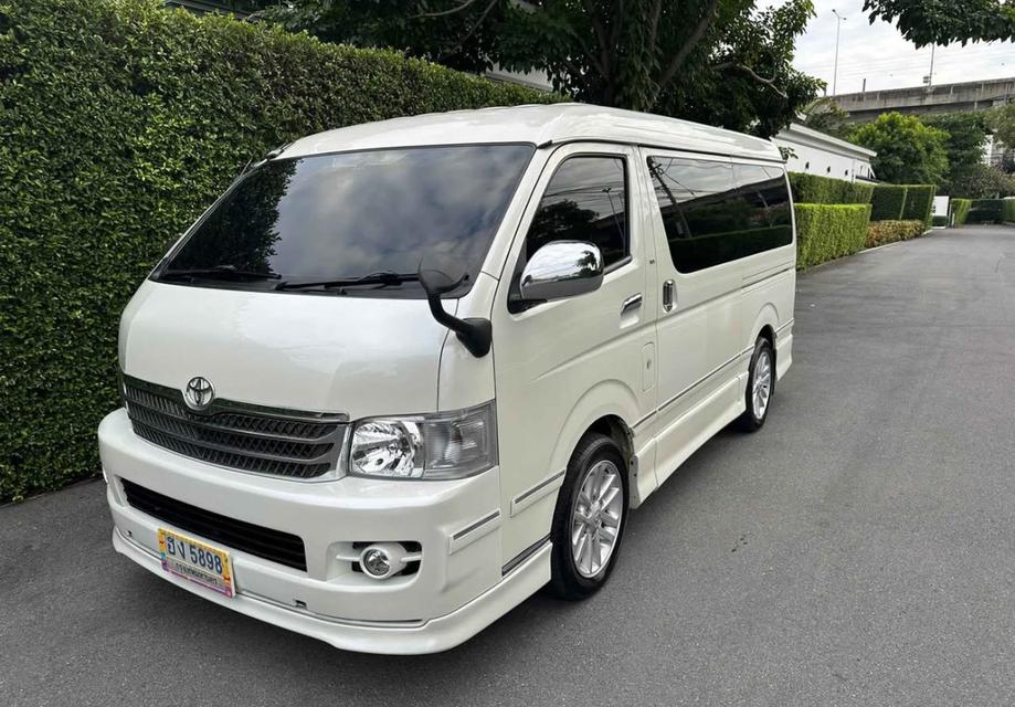 ขายรถ Toyota Ventury 3