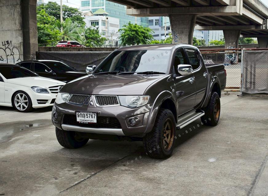 Mitsubishi Triton 2.5 Plus Double-Cab Auto ปี 2014 2