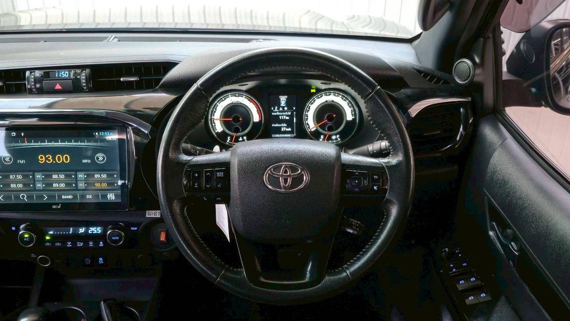 Toyota Revo 2.8 G Prerunner A/T ปี2018 13