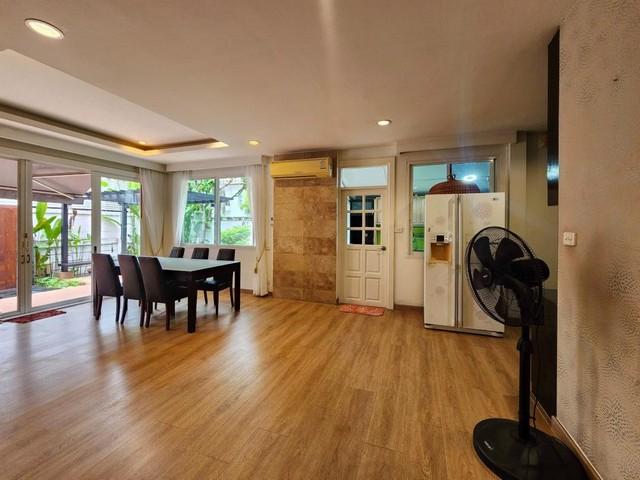 ให้เช่า บ้าน หมู่บ้านบ้านลาดพร้าว Exclusive ถ.เลียบด่วนเอกมัย-รามอินทรา ตรงข้าม ห้างเดอะคริสตัล ซอยโยธินพัฒนา 3  15