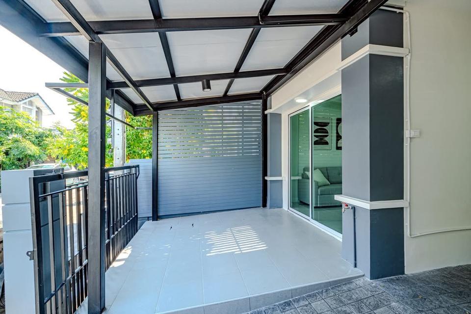 ขายทาวน์เฮาส์ พฤกษาวิลล์ 53/1 ซ.สะแกงาม 14 แสมดำ บางขุนเทียน พระราม2 รีโนเวทใหม่ พรัอมเฟอร์ รายละเอียดทรัพย์:พฤกษาวิลล์ 53/1 ทาวน์เฮาส์ 2 ชั้น ราคาขาย 2