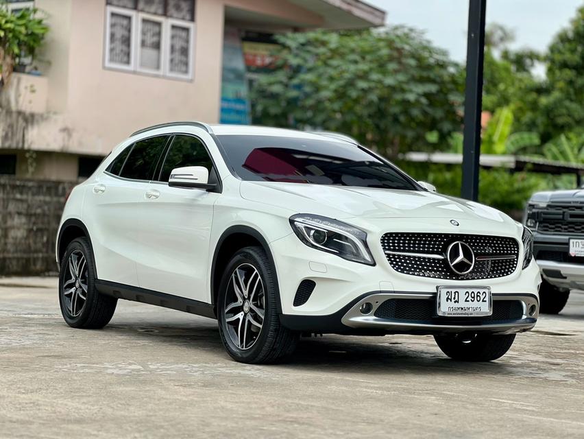 BENZ GLA-CLASS 200 ปี 2107 โฉม W156 ปี14-20