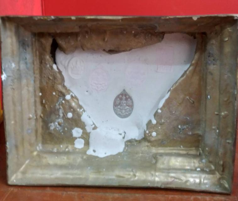 หลวงปู่ดู่พรหมปัญโญหน้าตัก9นิ้วออกวัดป่าพรหมปัญโญจ.เชียงใหม่