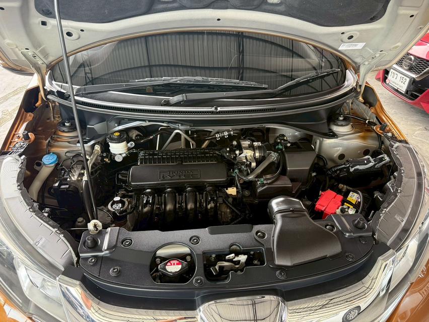 ปี 2018 HONDA BRV, 1.5 SV โฉม ปี16-22สีน้ำตาล Premium Amber Metallic(เฉพาะรุ่น 7 ที่นั่ง) เครื่องยนต์เบนซิน 7