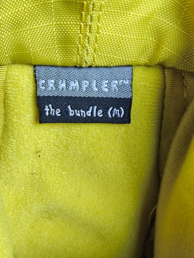 Crumpler The Bundle ( M ) 11