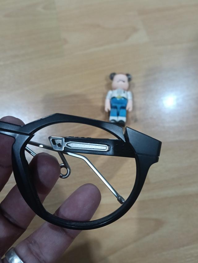 กรอบแว่นoakleyแท้มือสอง รูปที่ 4