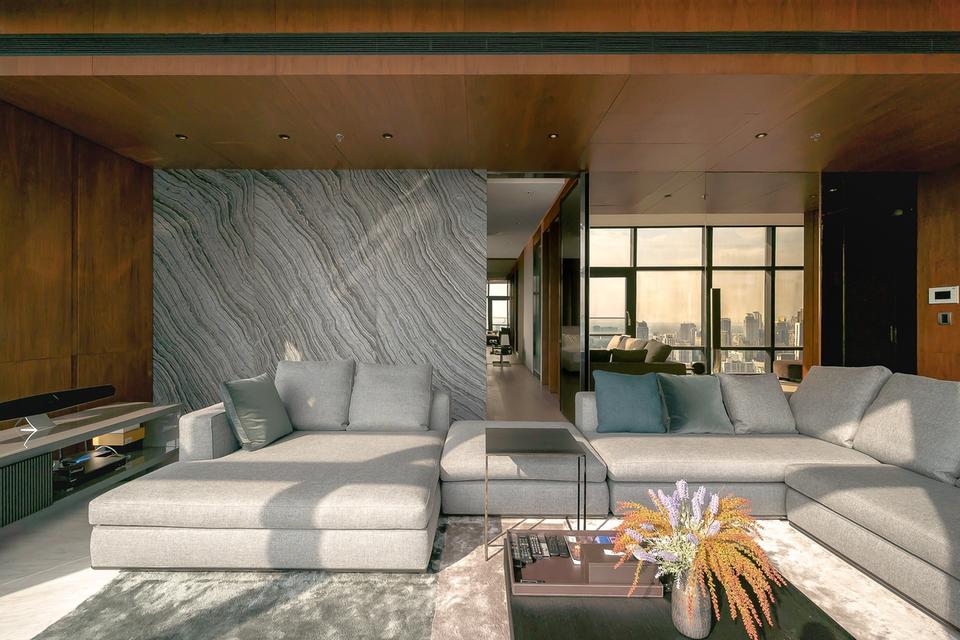 BEST DEAL!! For Sale | Circle Living Prototype, Bangkok 135 Sq.M. | Rare High-Floor Sky Residence (49th Floor) 7
