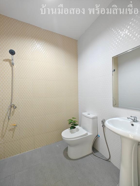 หมู่บ้านแสงธรรม สุขาภิบาล5 5