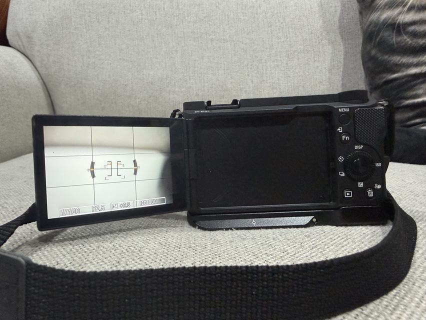 ปล่อย Sony ZV-E10 II พร้อมเลนส์ 3 ตัว ใช้งานน้อย สภาพดีมาก รูปที่ 5