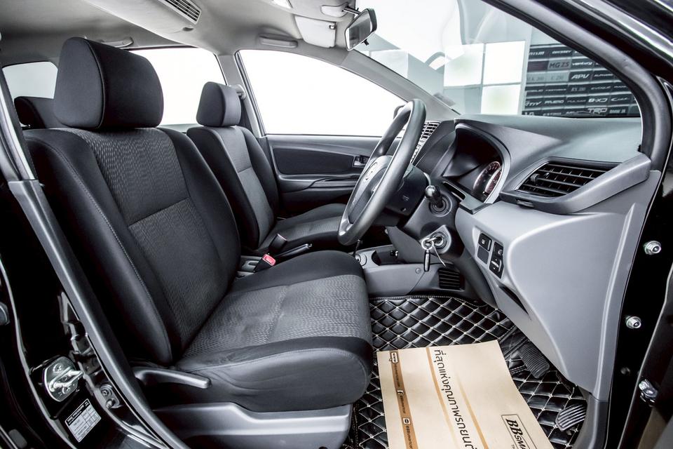  TOYOTA AVANZA 1.5 E 2015  12