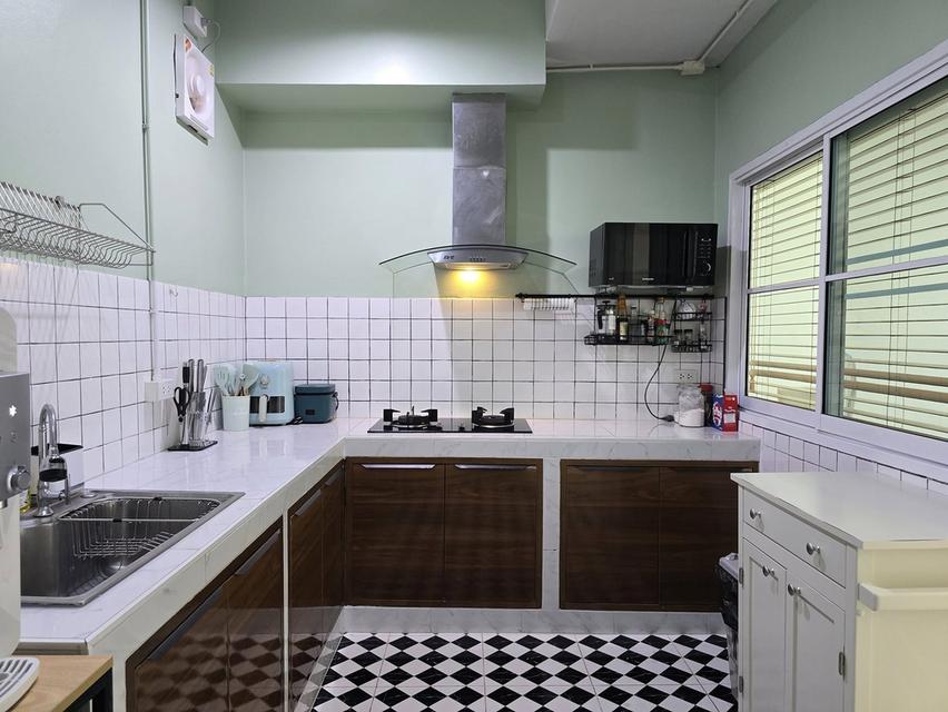 🏡 ทาวน์โฮม 2 ชั้น [4 นอน 3 น้ำ] ทำเลทองใกล้ MAYA เพียง 500 ม. แต่งครบพร้อมเครื่องอบผ้า! Premium 2-Storey Townhome [4 Beds 3 Baths] 12