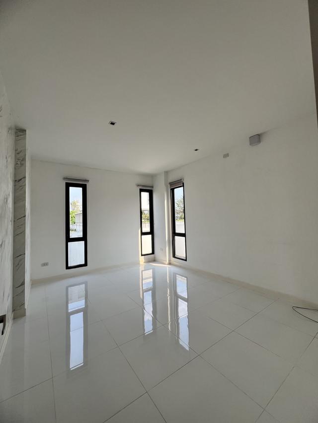 บ้านเดี่ยวชั้นเดียว 4 นอน 2 น้ำ 12