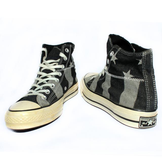 CONVERSE ผ้าใบหุ้มข้อมือสอง ลายขาวสลับดำ สภาพเหมือนใหม่ จัดส่งฟรี!!! เก็บปลายทาง 7