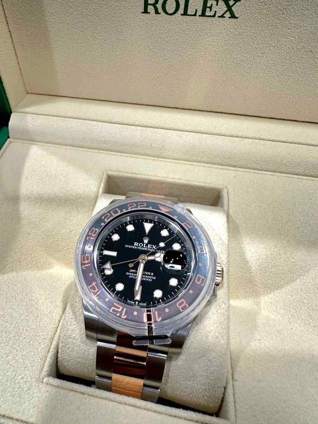 Rolex GMT Rootbeer 2021 สภาพนางฟ้า 3