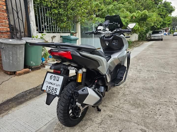 ปล่อยขายด่วน Honda ADV160 3