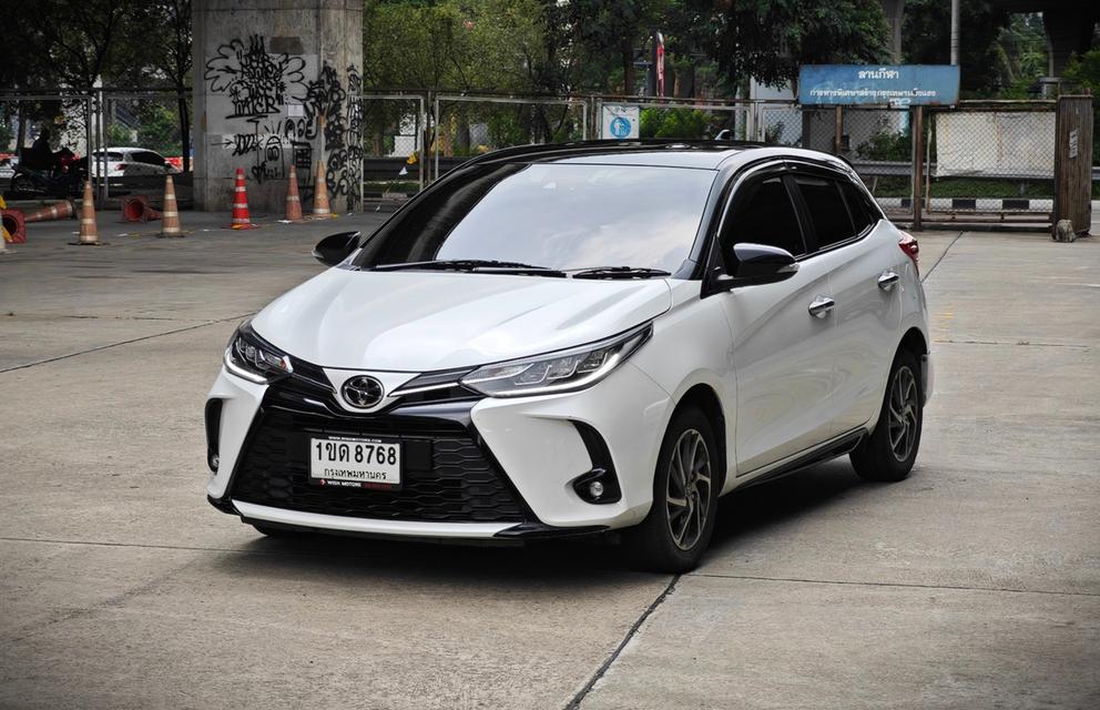 Toyota Yaris 1.2 Sport Premium ปีคศ. 2020  