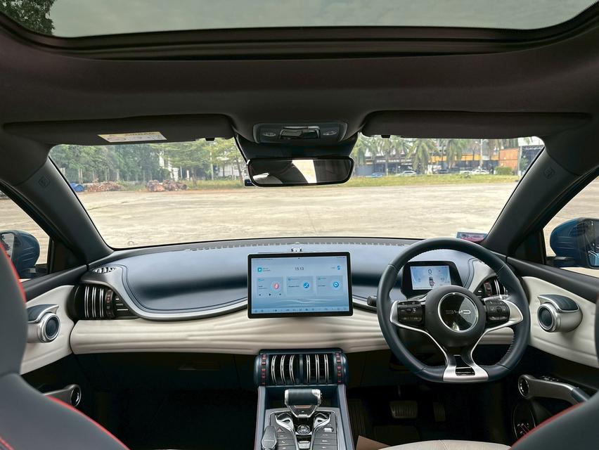 รหัสรถ PAT2046 BYD ATTO3 Extended Range ปี 2022 สีฟ้า 13