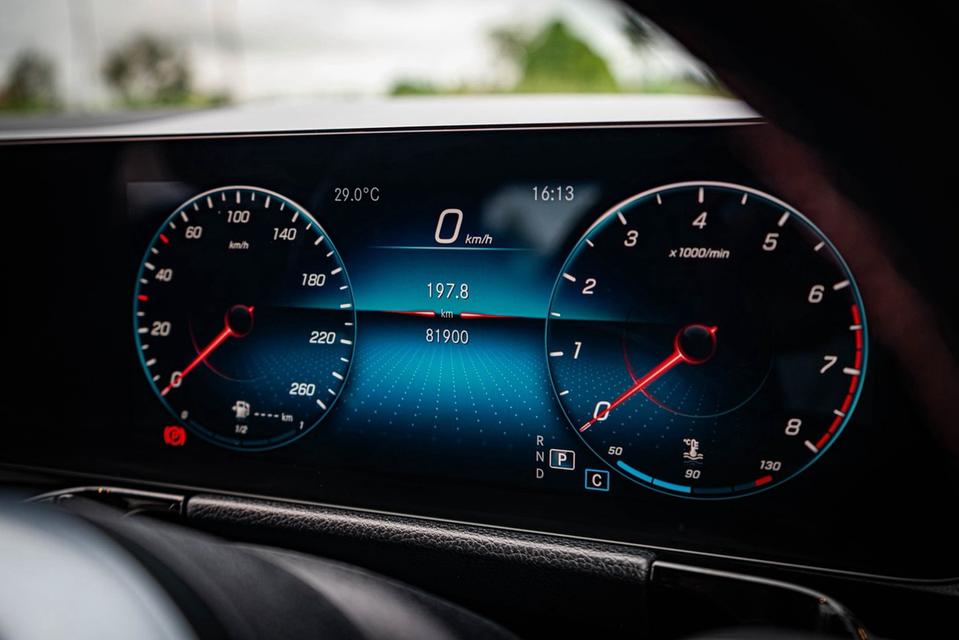 Benz GLA200 AMG Dynamic W247 ปี 2022 รูปที่ 13