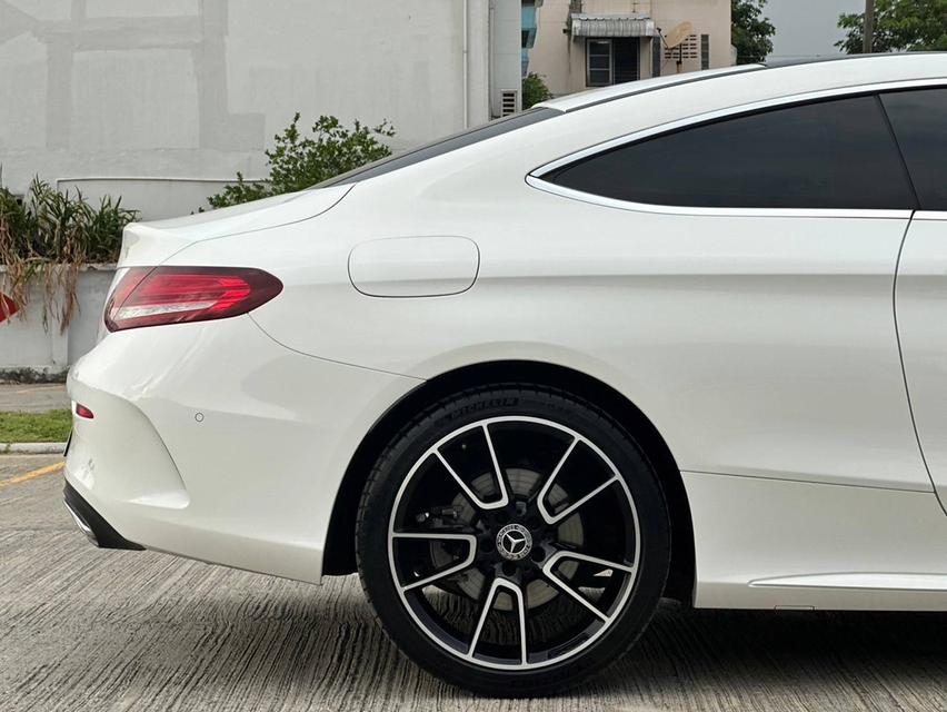 Mercedes Benz C200 Coupe AMG (W205) ปี 2021 จด 2022  8