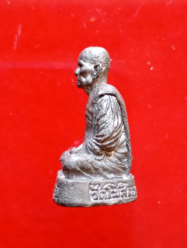 พระหลวงพ่อกวย วัดโฆสิตาราม 3