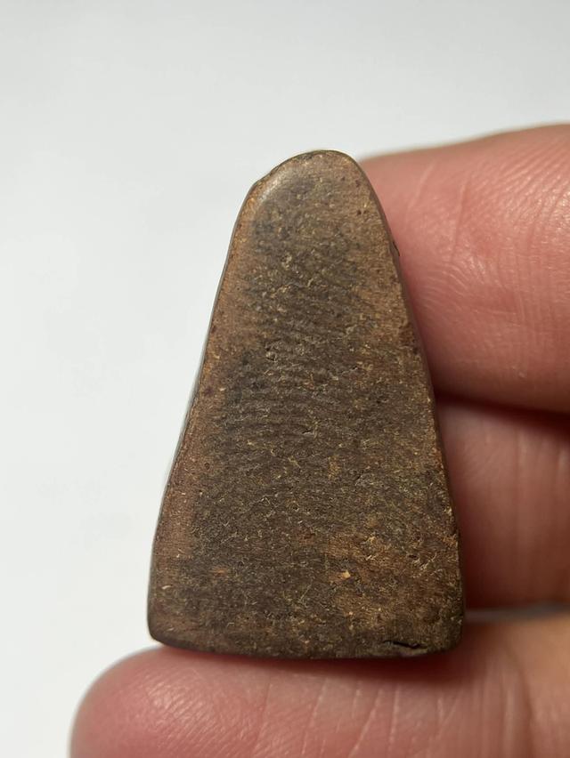 พระผงสุพรรณหน้าแก่... รูปที่ 2