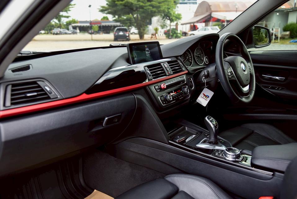 รหัสรถ CBL1989 BMW 320d 2.0 Sport F30 AT 2015 9