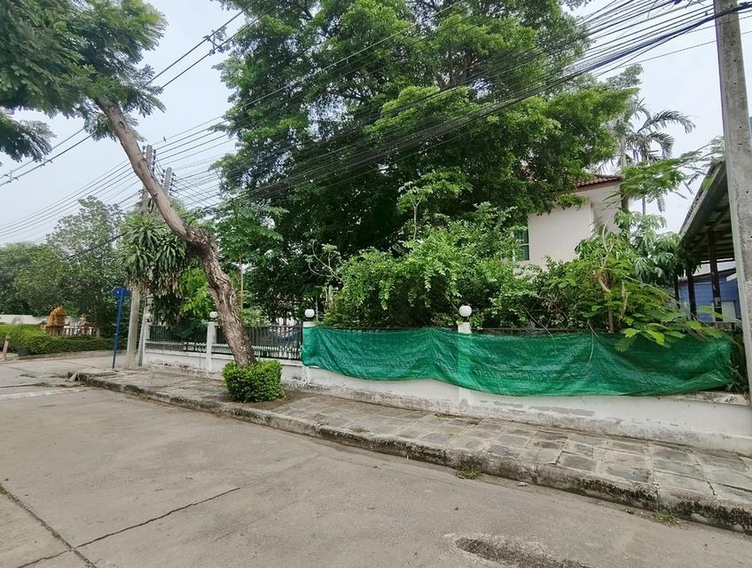 หมู่บ้านเกษมสุข คลอง 7 ซอย 1 ใกล้โลตัสโกเฟรช ถนนรังสิต – นครนายก ต.บึงคำพร้อย อ.ลำลูกกา จ.ปทุมธานี 1
