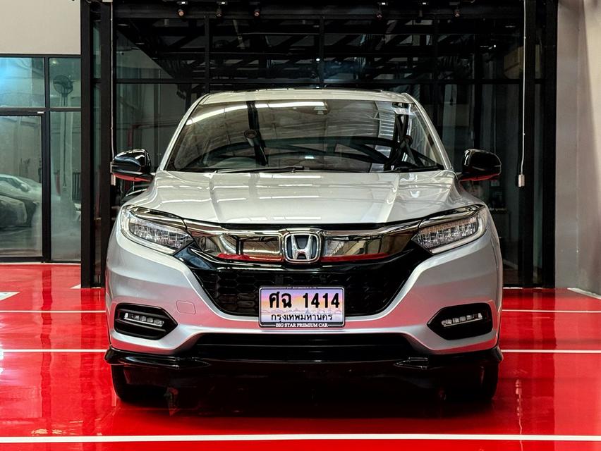 2019 HOND HRV 1.8 RS รุ่นTOP SUNROOF รถมือเดียวออกป้ายแดง รถวิ่งน้อย ไม่เคยมีอุบัติเหตุครับ 9