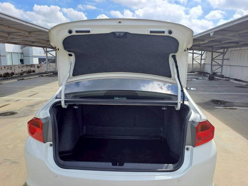 Honda City 1.5 SV รุ่นTop ปี 2015 สีขาว 17