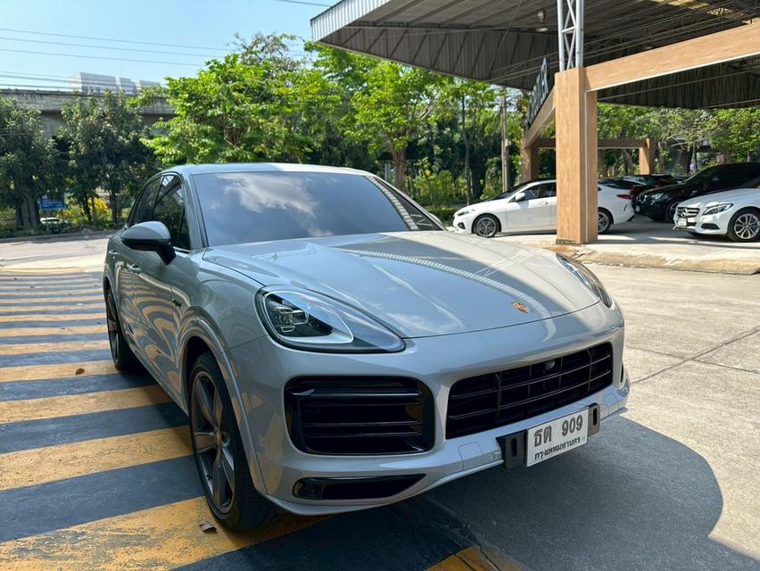 Porsche Cayenne  3.0 E hybrid