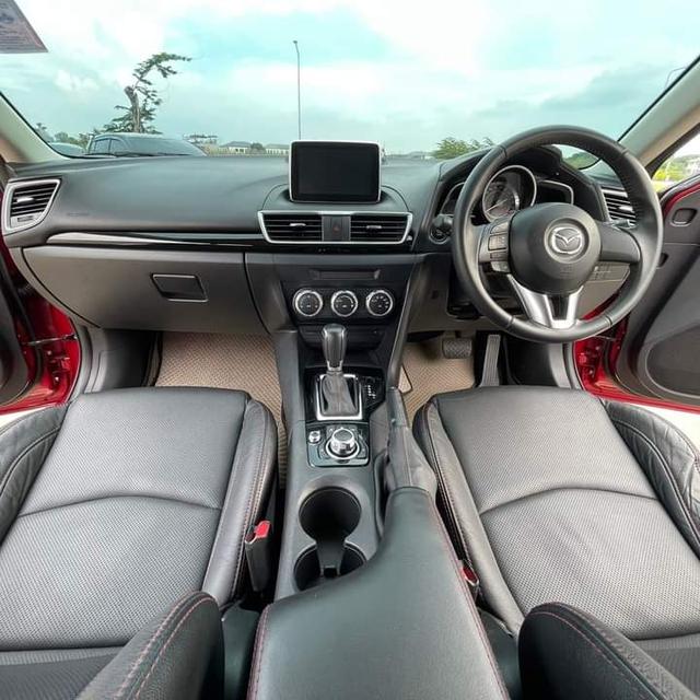 Mazda 3 2016 6