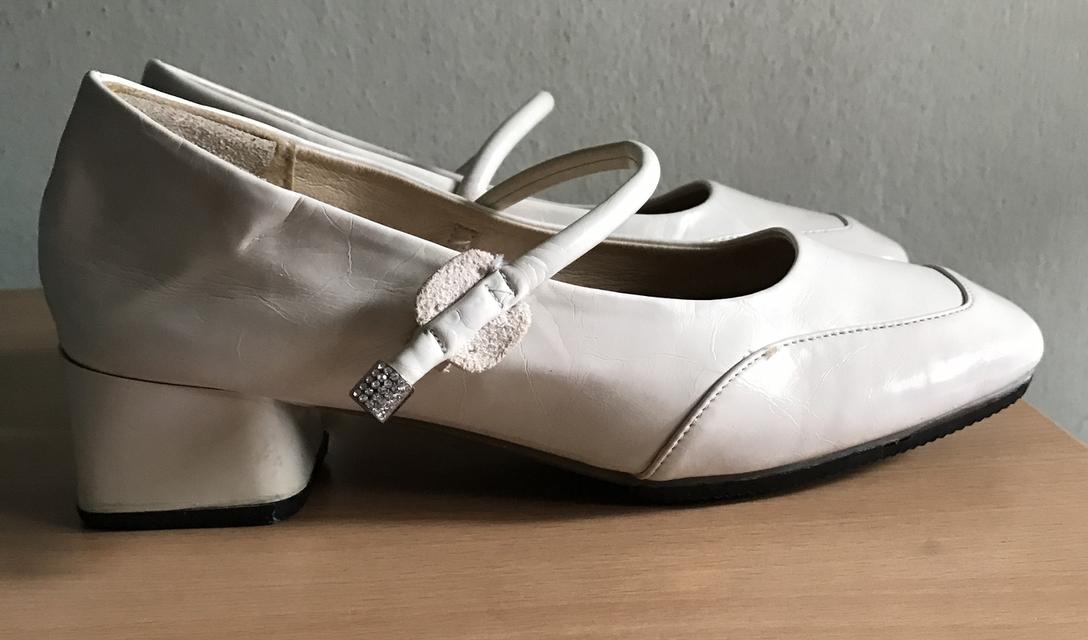 รองเท้ามือสอง แบรนด์ต่างประเทศ 17