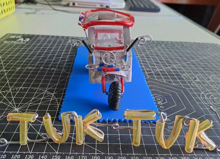 วรรณรัตน์ Model ลวดดัด รูปที่ 7