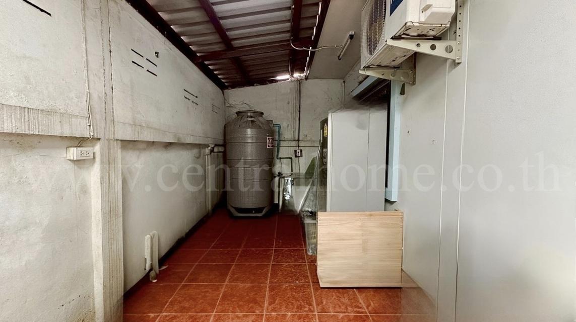 ทาวน์เฮ้าส์ ชั้นเดียว บ้านกลางเมือง พีพี 8 เมืองสุพรรณบุรี 12