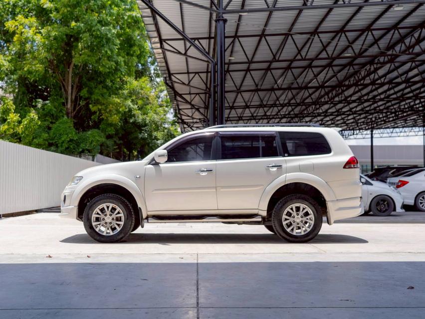 Mitsubishi Pajero 2.5 GT Sport ปีจด 2015