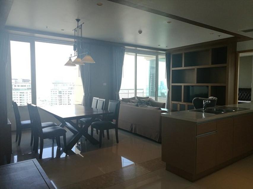 Condo for Rent : The Empire Place 6