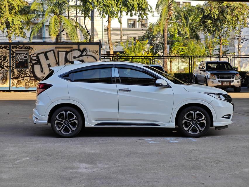 ขายรถ Honda HR-V 1.8EL ปี 2018 สีขาว เกียร์ออโต้ 8