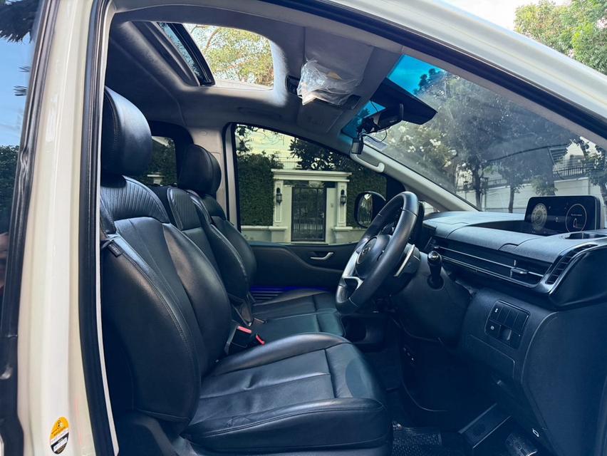 (แจ้งรหัสรถ AVA3888) 🇰🇷 Hyundai Staria PREMIUM 2.2 Top สุด ปี 2024 รูปที่ 14