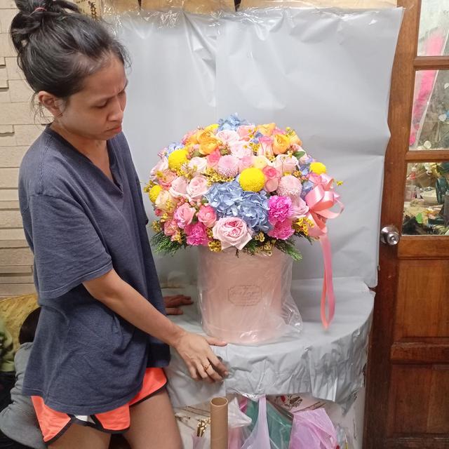กล่องดอกไม้สด พร้อมจัดส่ง ในประเวศ สวนหลวง ลาดกระบัง ฉลองกรุง หลวงแพ่ง หนองจอก เลียบวารี ถนนร่มเกล้า กิ่งแก้ว บางพลี บางโฉลง บางบ่อ บางปลา เทพารักษ์
