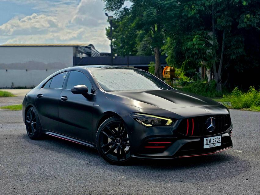 Mercedes-Benz CLA35 AMG ปี 2020 รถสีดำ Wrap ดำด้าน รถศูนย์ รูปที่ 3