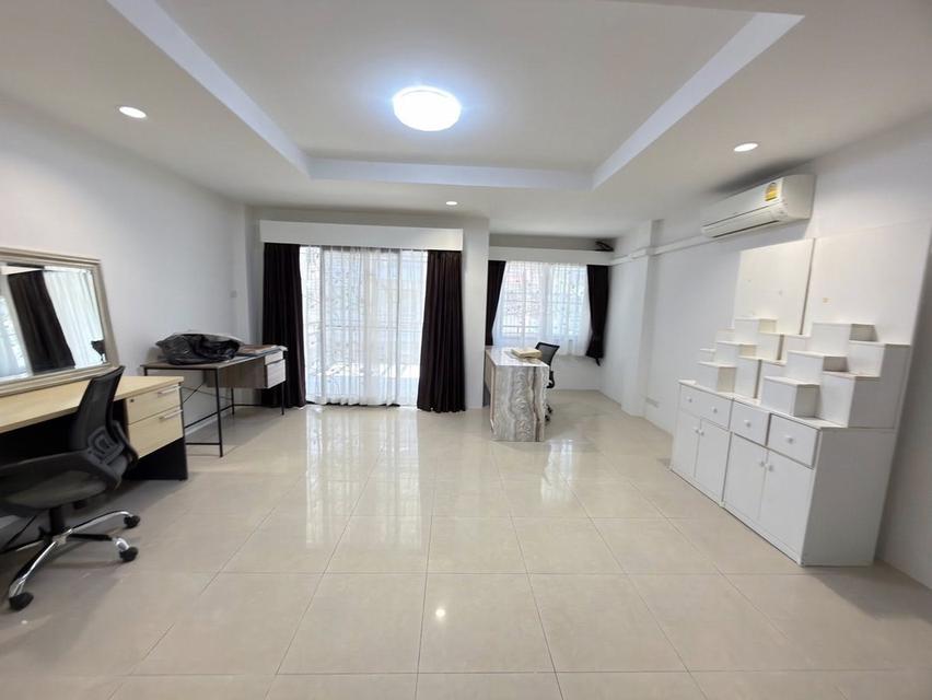 ให้เช่าบ้าน ทาวโฮม 4 ชั้น ซิตี้ พาร์ค พัฒนาการ 38 10