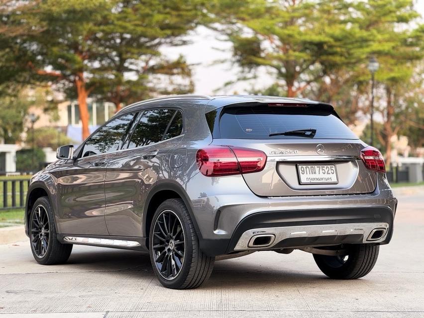 รหัส AVA7525 ⭐️  BENZ GLA250 AMG Dynamic ปี 2019 8