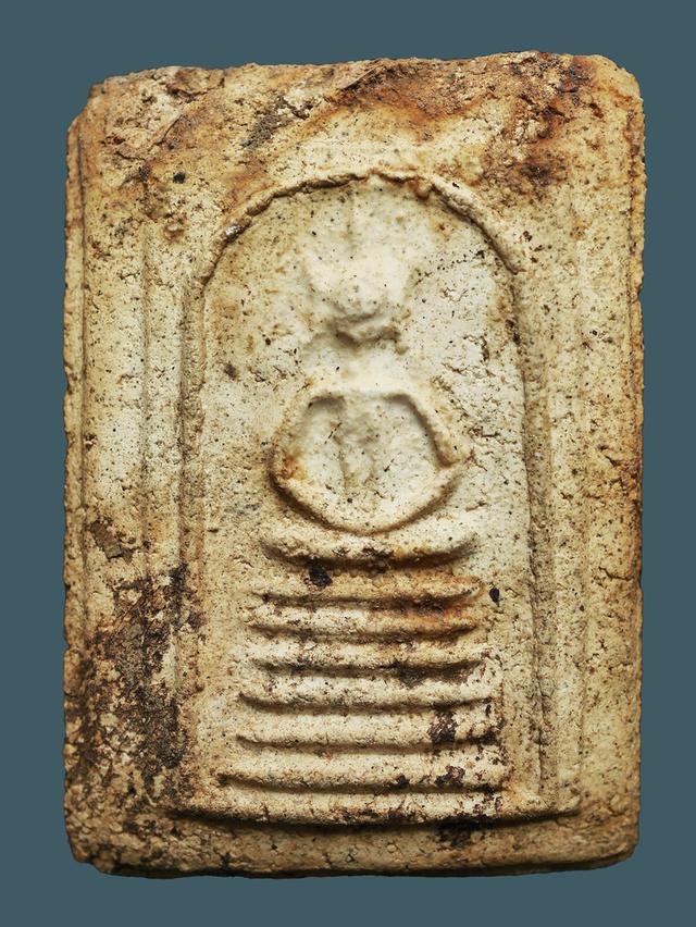 สมเด็จวัดเกศไชโย พิมพ์ 6 ชั้น อกตัน....เก่า เดิม เนื้อจัดๆ