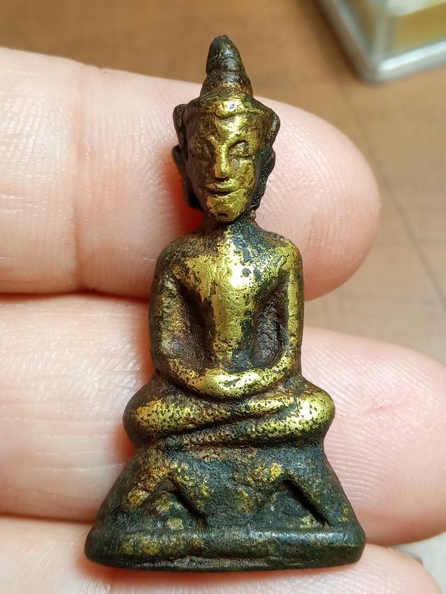 ขออนุญาตแอดมินคะ สนใจแชตได้คะ แบ่งปัน องค์ละ 1200 รส ยกคู่ลดได้พระชัยพาราแบ่งปันคะ